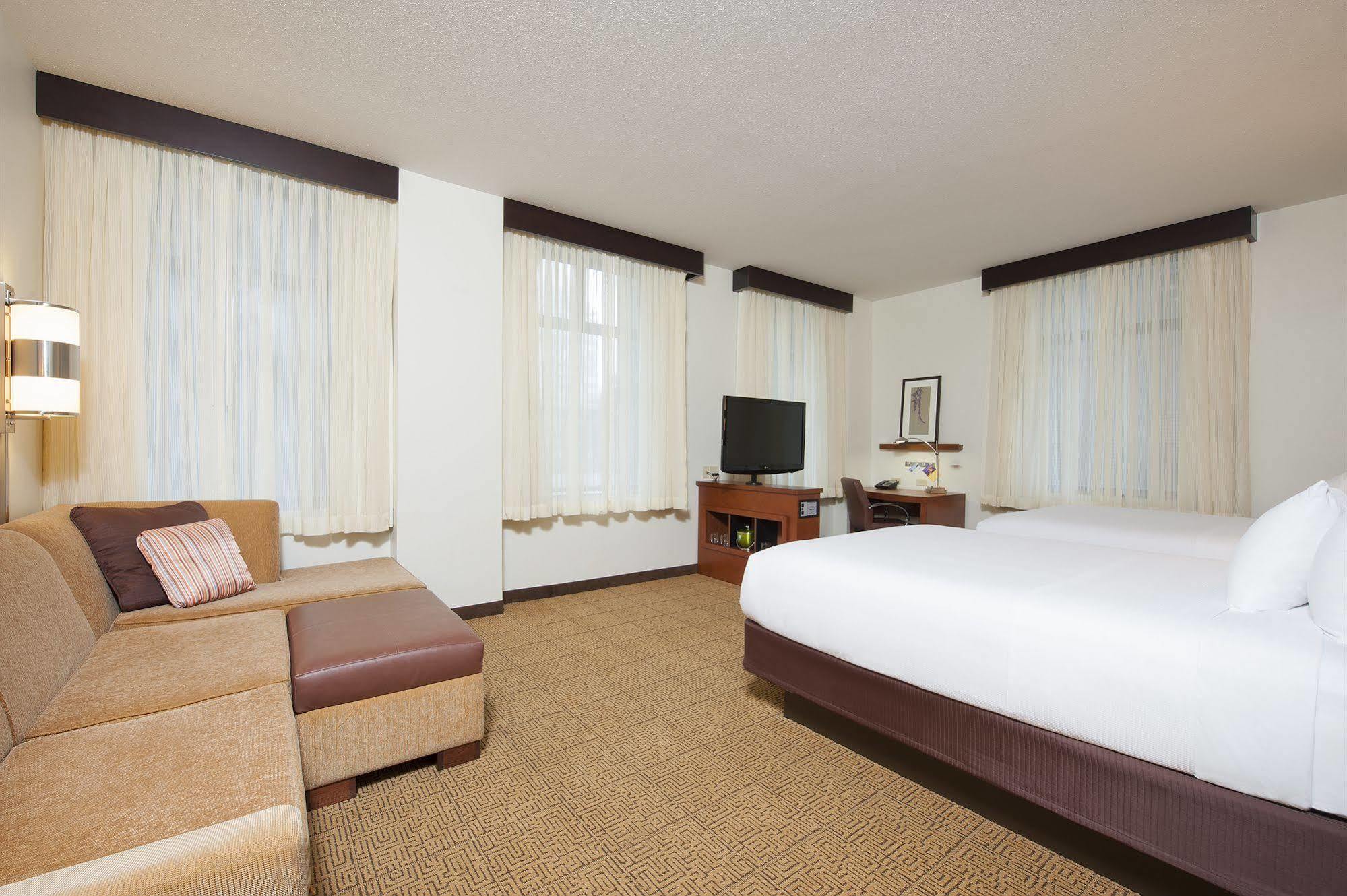 ไฮแอท เพลซ เดสโมนส์ ดาวน์ทาวน์ Hotel ดิมอยน์ ภายนอก รูปภาพ