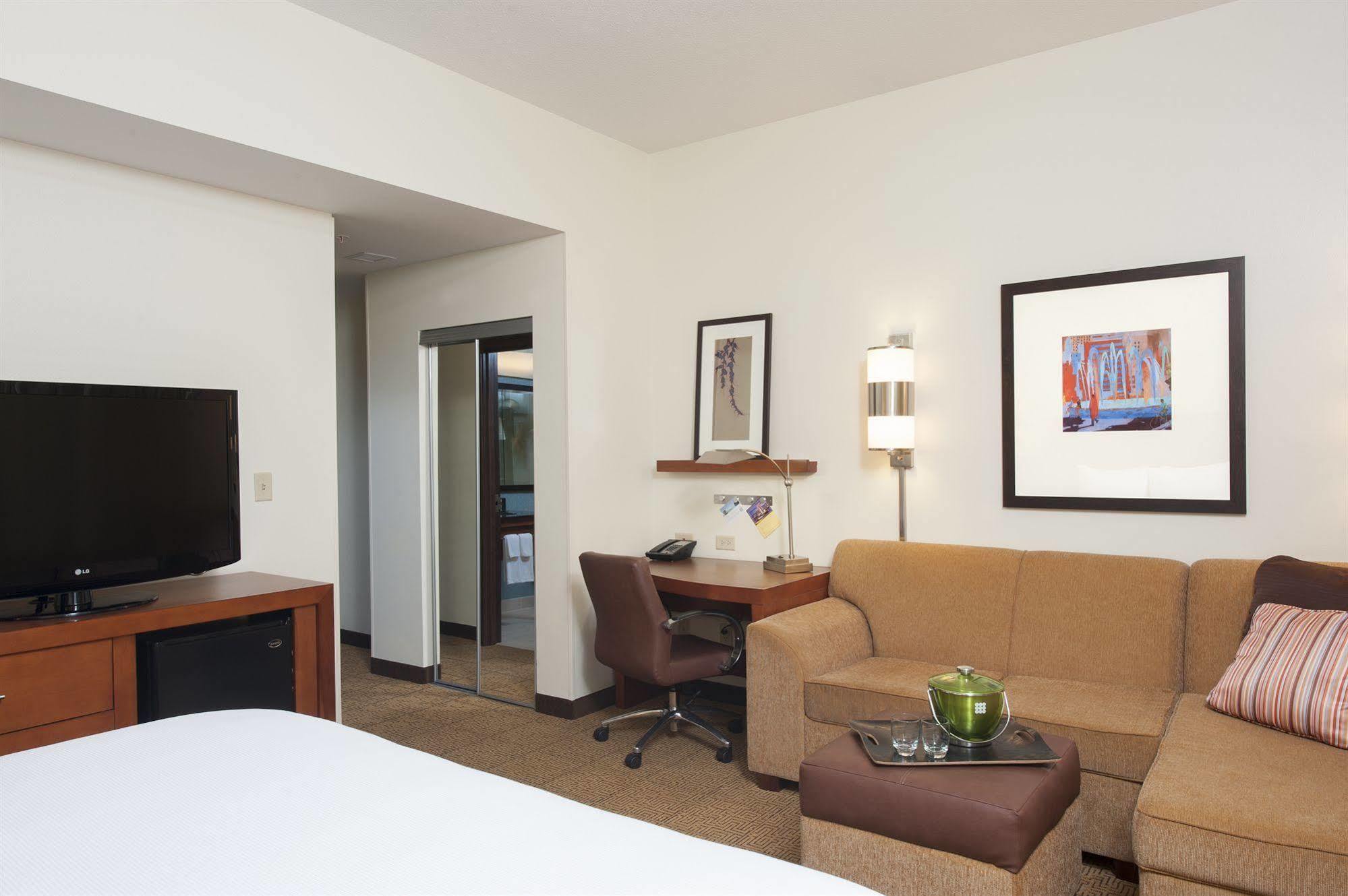 ไฮแอท เพลซ เดสโมนส์ ดาวน์ทาวน์ Hotel ดิมอยน์ ภายนอก รูปภาพ