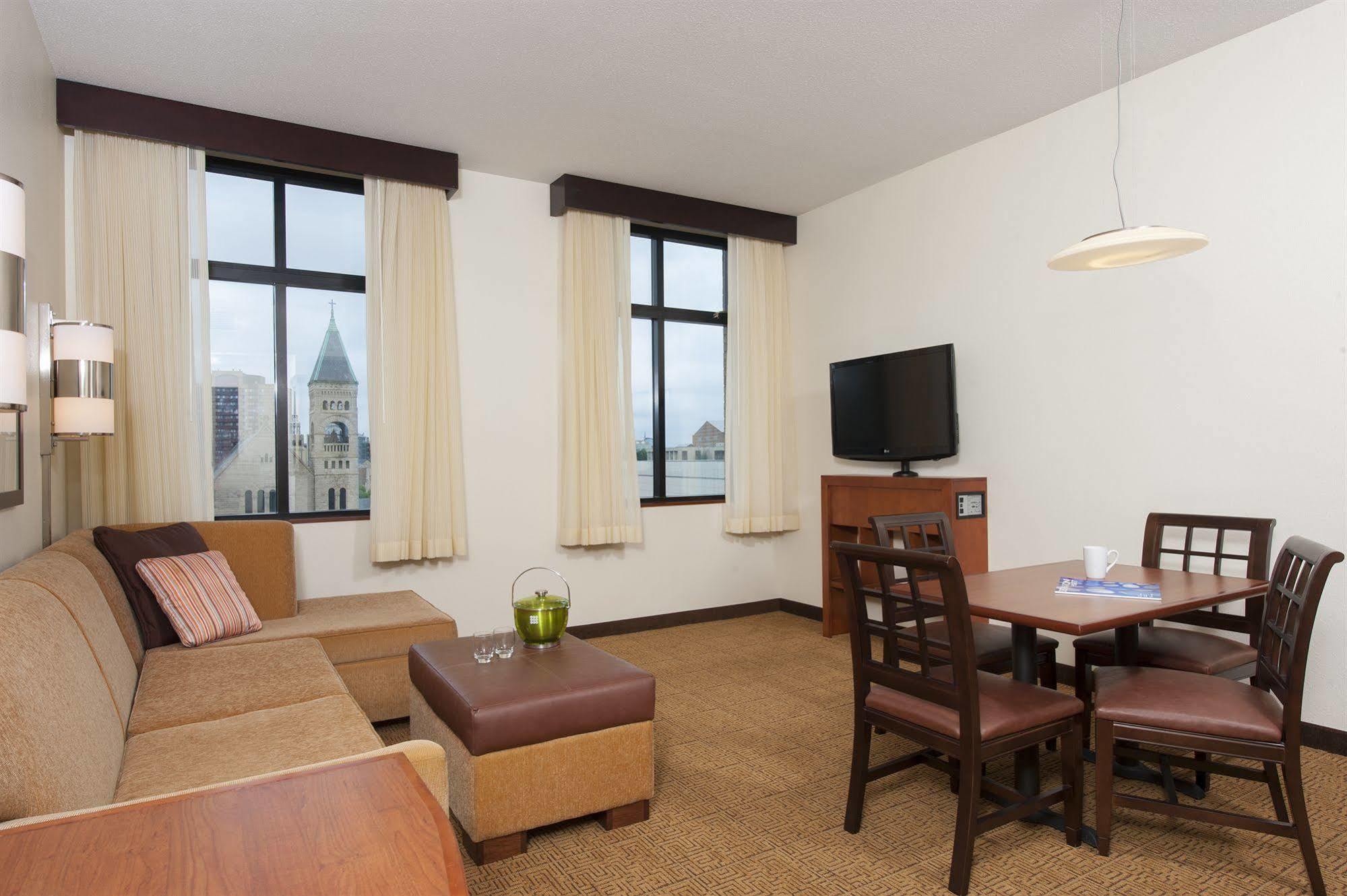 ไฮแอท เพลซ เดสโมนส์ ดาวน์ทาวน์ Hotel ดิมอยน์ ภายนอก รูปภาพ