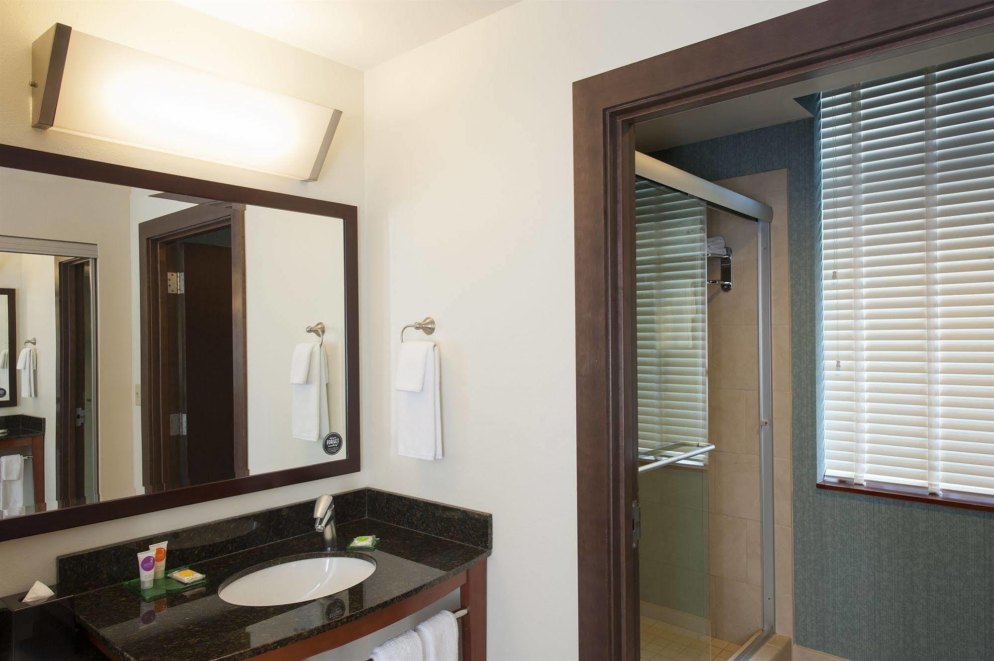ไฮแอท เพลซ เดสโมนส์ ดาวน์ทาวน์ Hotel ดิมอยน์ ภายนอก รูปภาพ